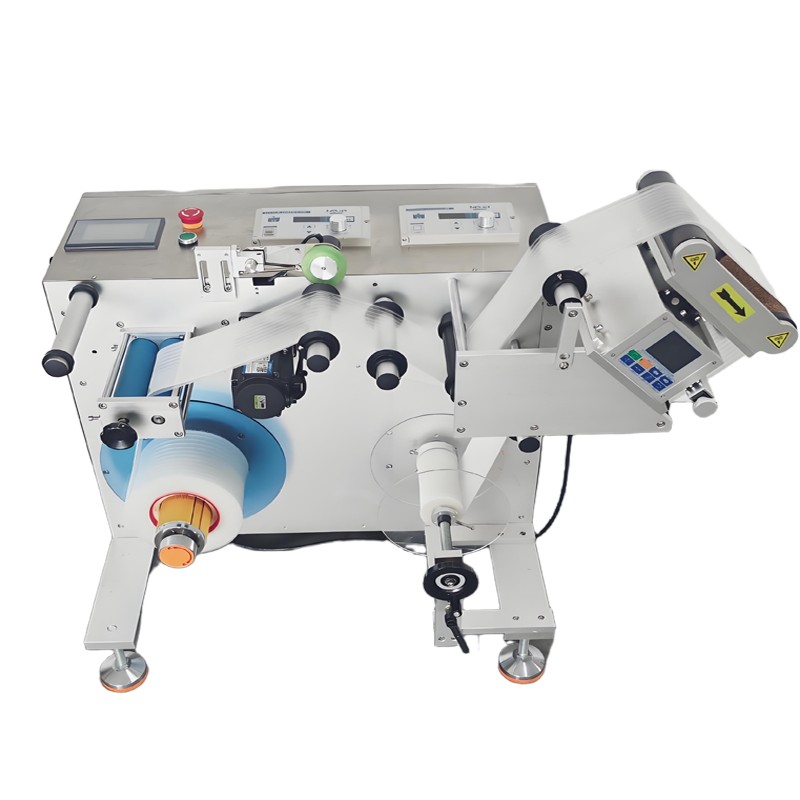 Nagy sebességű visszatekercselő gép